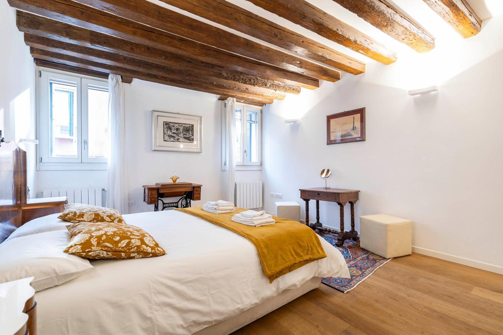 Apartamento San Samuele Centro+ Wellness Pool Jacuzzi Venecia